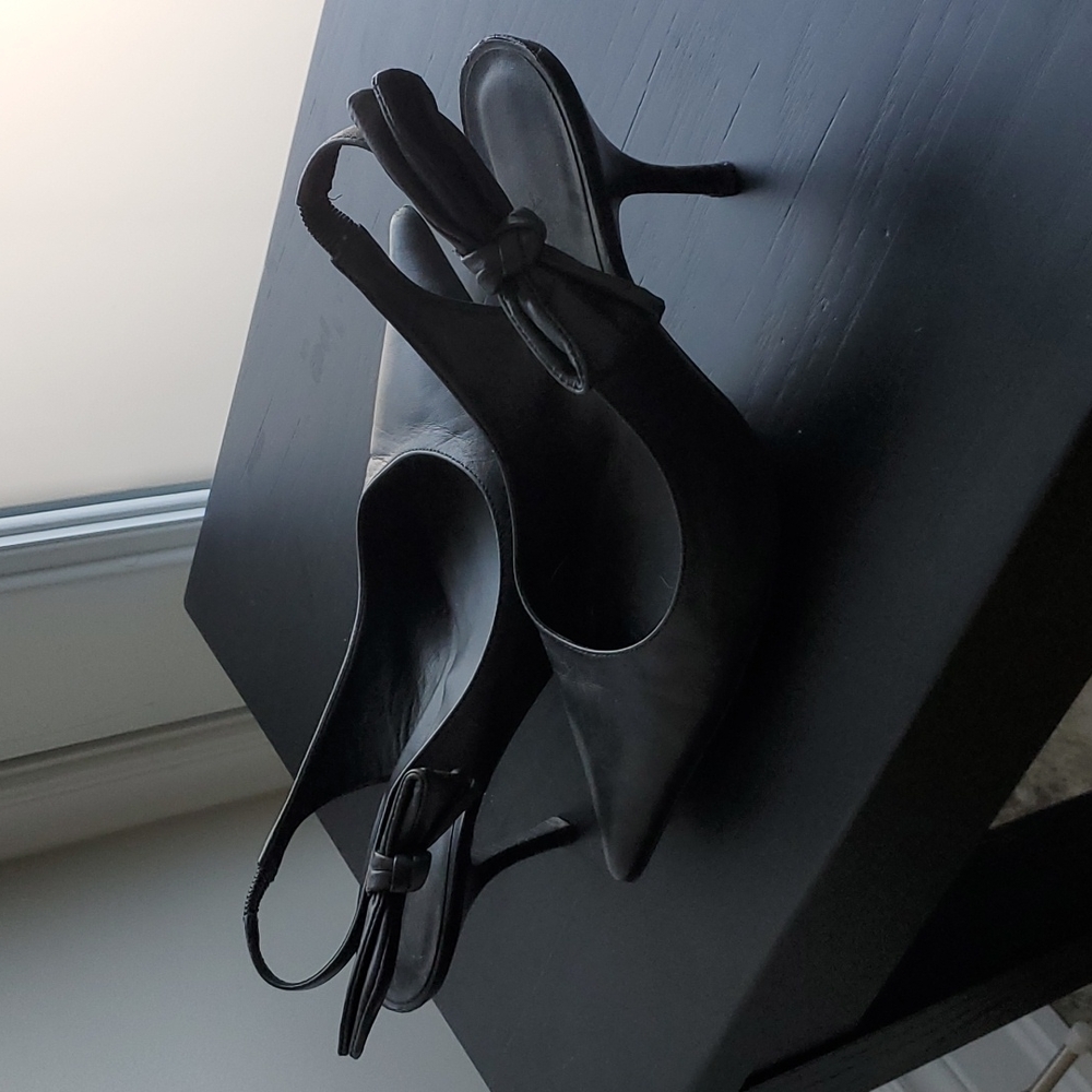 aldo black pointy sandals
